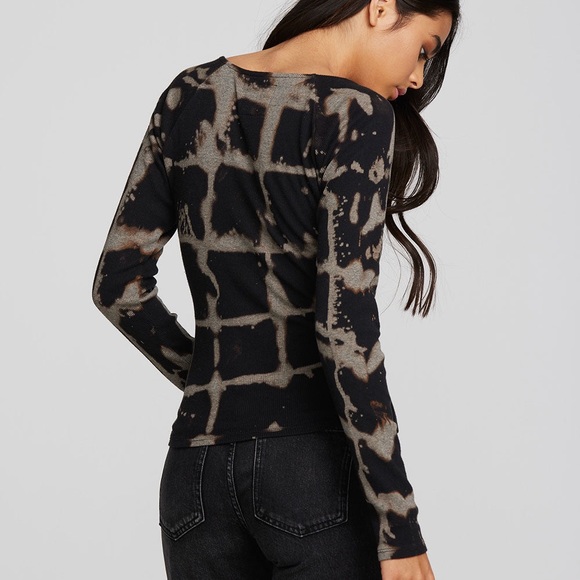 CHASER RECYCLED VINTAGE RIB LONG SLEEVE TOP WITH TWIST DETAIL - Picture 7 of 12